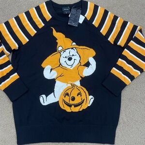 Disney Torrid Winnie the Pooh Halloween Black Sweater w/Orange & white sleeves